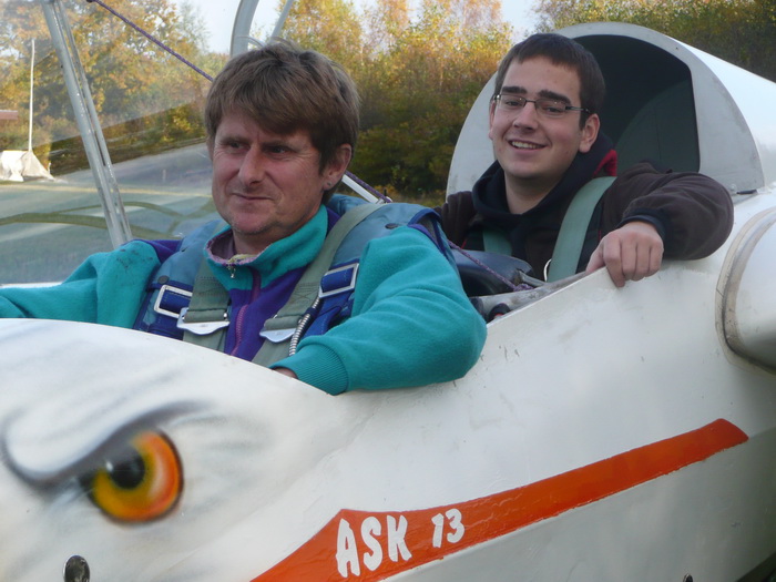 2009-10-22_alex_und_kalli Kalli Boller-Rocholl mit seinem "Fluglehrer-Schüler" Alexander Höpner